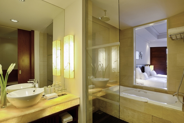 Hotel Pullman Danang Beach Resort
